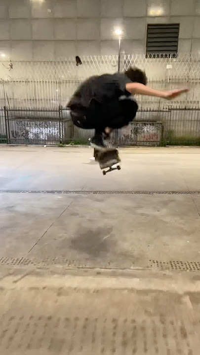 VIRALIZOU NO TIK TOK ‼️ segue o link: https://vm.tiktok.com/ZMHb1d3eLeFTx-5v3cJ/