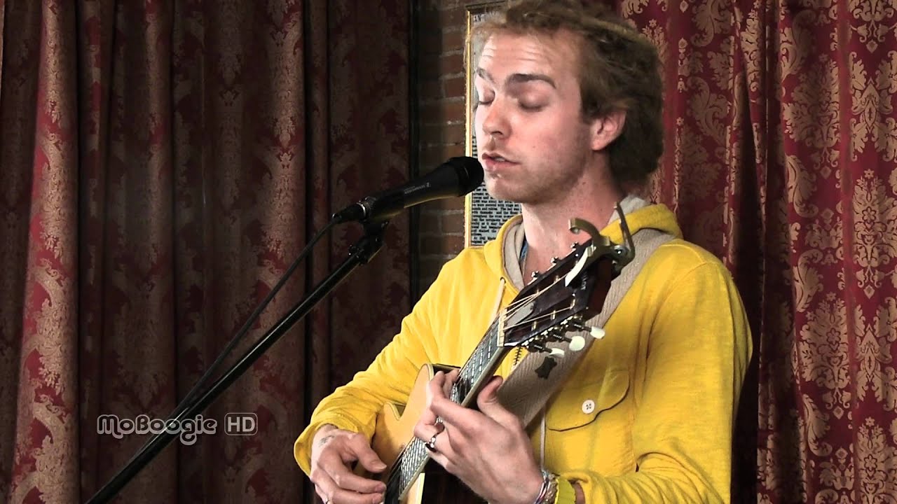 TREVOR HALL Under Pressure unreleased acoustic MoBoogie Loft