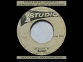 ✨ Owen &amp; Millie - Sugar Plum / Senior Pablo - Seniorita [Studio One, 7"]