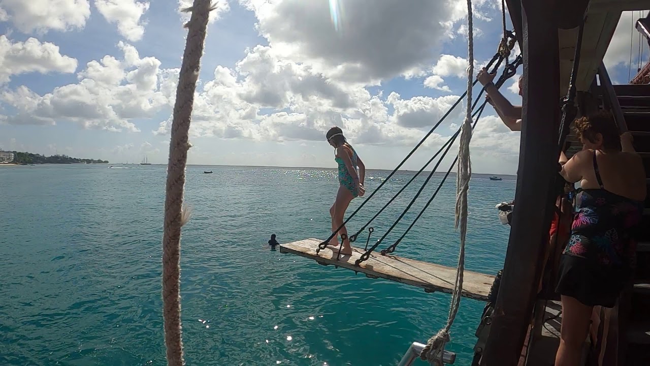 barbados-gx010163-qm2-christmas-2019-2020-youtube