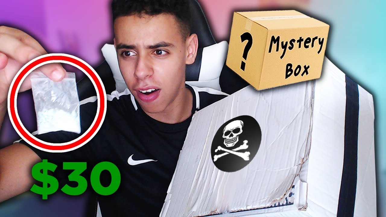 J'OUVRE UNE MYSTERY BOX DU DEEP WEB ! DROGUE ?? - YouTube