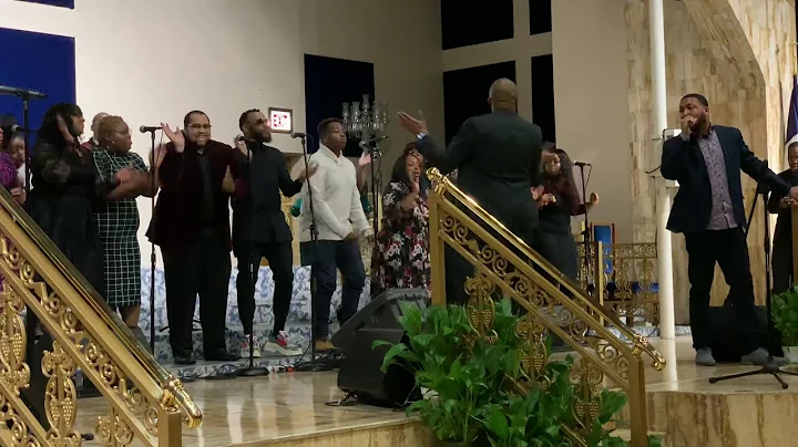 Bishop Eric Figueroa Birthday Concert: Lindsey Wil...