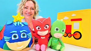 PJ Maskeliler oyuncakları ile oyun videosu. Sihirli kutu - Doğum günü pastası!