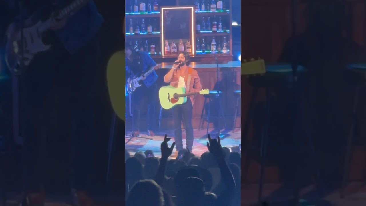 Die A Happy Man w/ audience Thomas Rhett 09-27-25 Better In Boots Tour