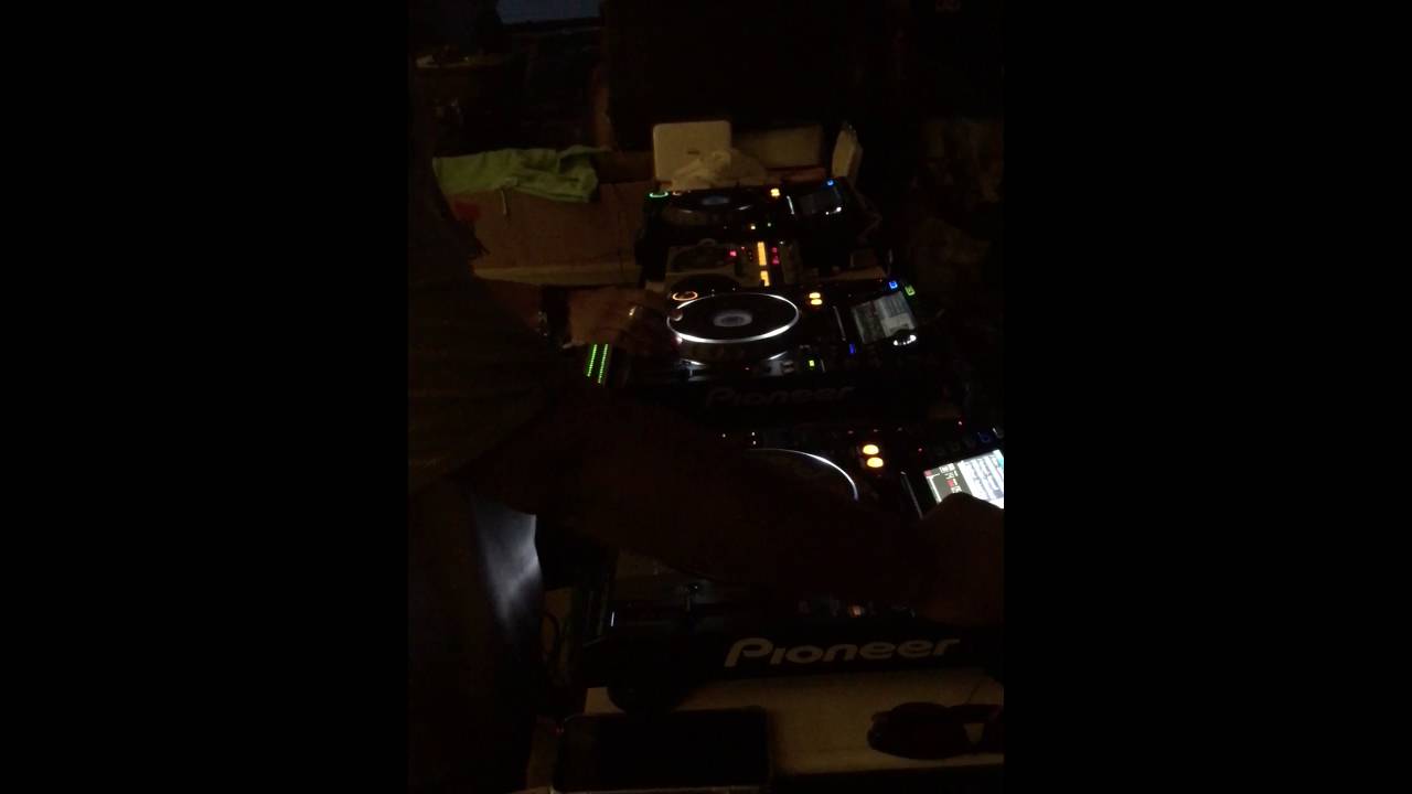 Djeff Afrozila & Dj Shimza @ Cariocas Beach Bar (The Djoon Experience) Sun 19/6/2016