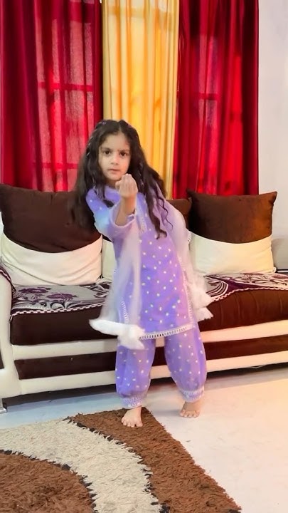 bhai se chudwane ke liye saheli se swapping holi pe