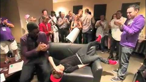 Turn To You Justin Bieber and his mom dedication