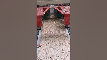 The production process of OSB #osb #particleboard #wood #timber #woodchipper