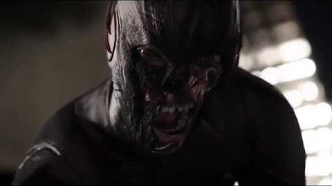 Flash met Black Flash inside the speed force