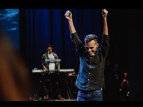Unidos con Julio Melgar - Transmisión en directo de Iglesia Tiempos de Gloria