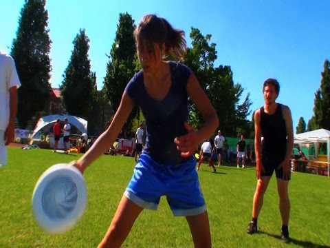 Mostfunwins | Crazy Frisbee Flashmob |  Freestyle Frisbee People Freakin Out - Berlin
