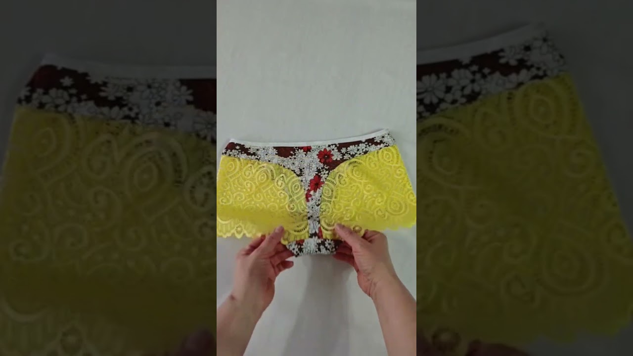 Оригинальные трусики шортики-стринги с необычным дизайном    