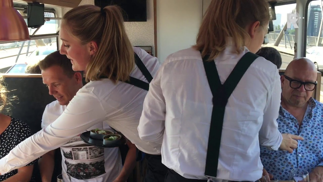 Rottertram maakt eerste rit