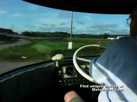 Gm S Futurliner Going For A Ride