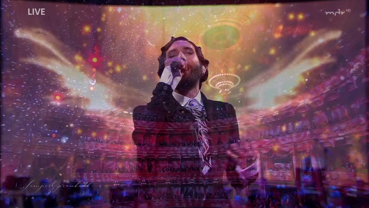 Conchita Wurst - Rise Like A Phoenix, SemperOpernball, live from Dresden, MDR, 03.02.2017