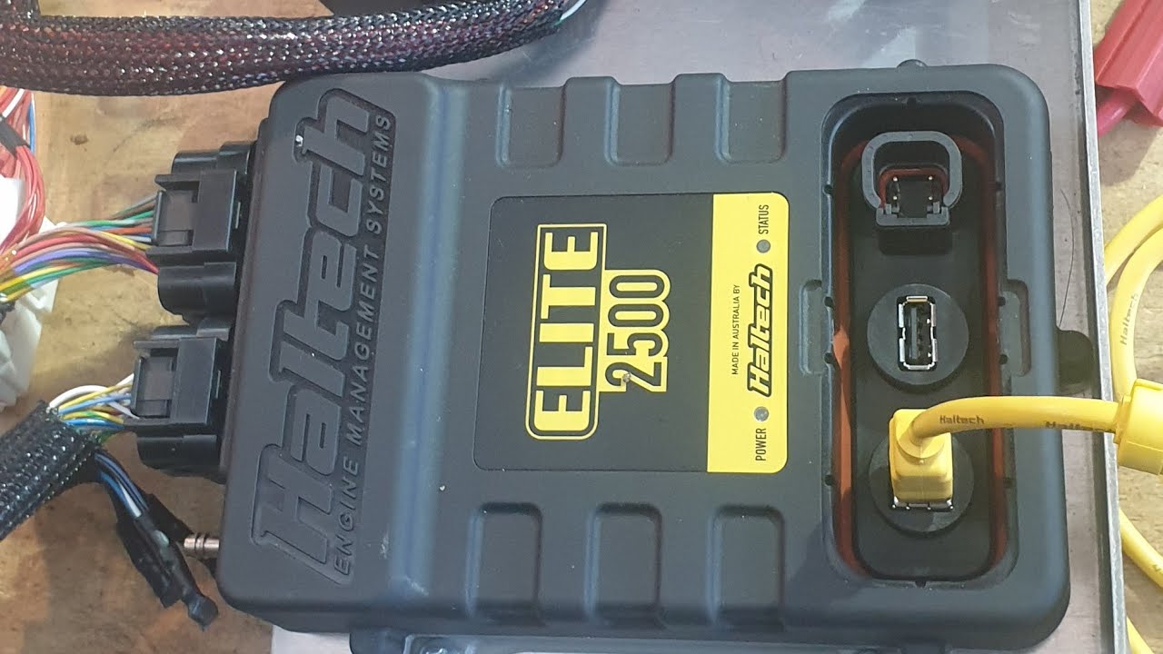 Zephyr to 1uz with Haltech elite 2500 ecu running both engine and