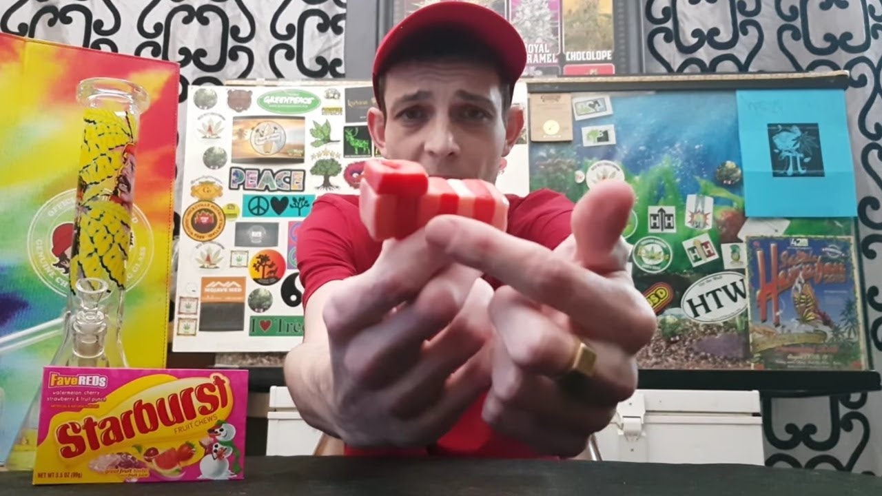 The Starburst WEED Pipe