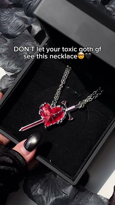 is it too late?🫣🖤 #necklace #heartnecklace #couplenecklace