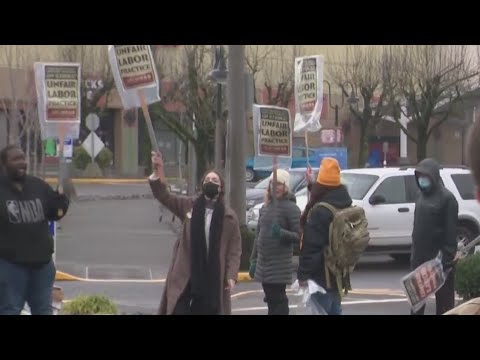 Thousands of Fred Meyer, QFC employees begin strike