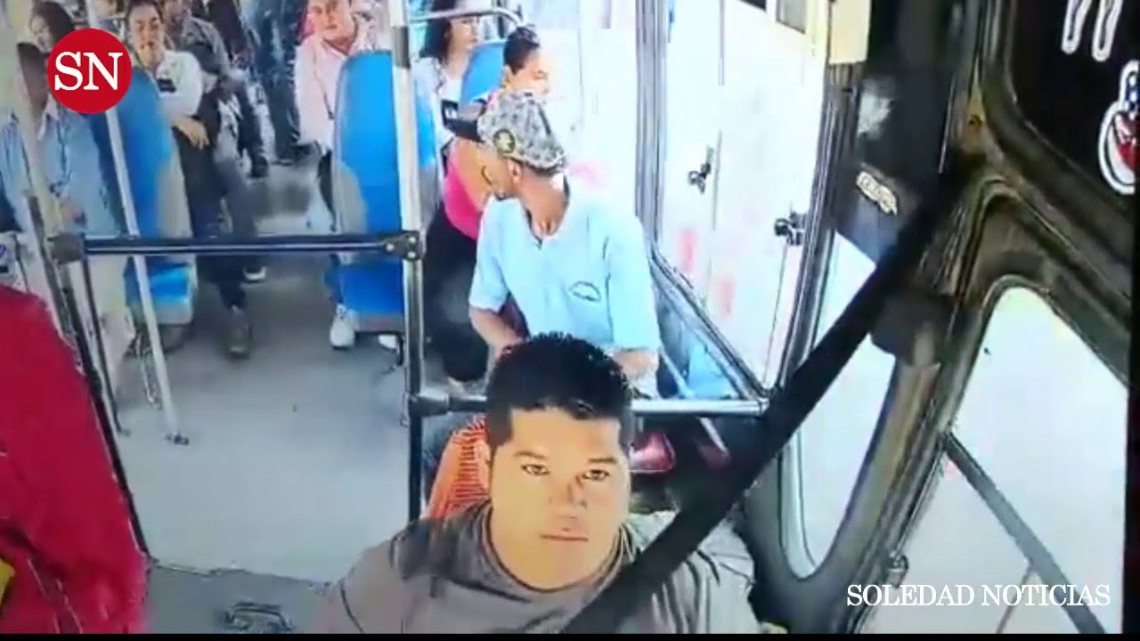 ATRACO A BUS DE TRANSPORTE PUBLICO AFILIADO A LA EMPRESA EMBUSA - YouTube
