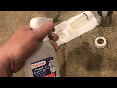 “removing” OLD VEGETABLE OIL on surfaces (91% isopropyl alcohol) tricky