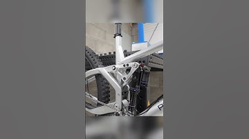 Another look at the stunning Production Privee Gearbox prototype #mtbtech #steelisreal #mtb