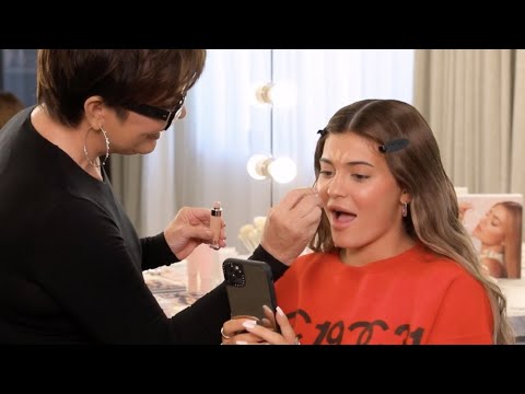 Video: Kylie And Her Mom Makeup Collection