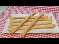 Receta fácil de palitos de pan crujientes con queso y orégano