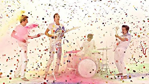 Colours in the Street - Triangle (Official Video)