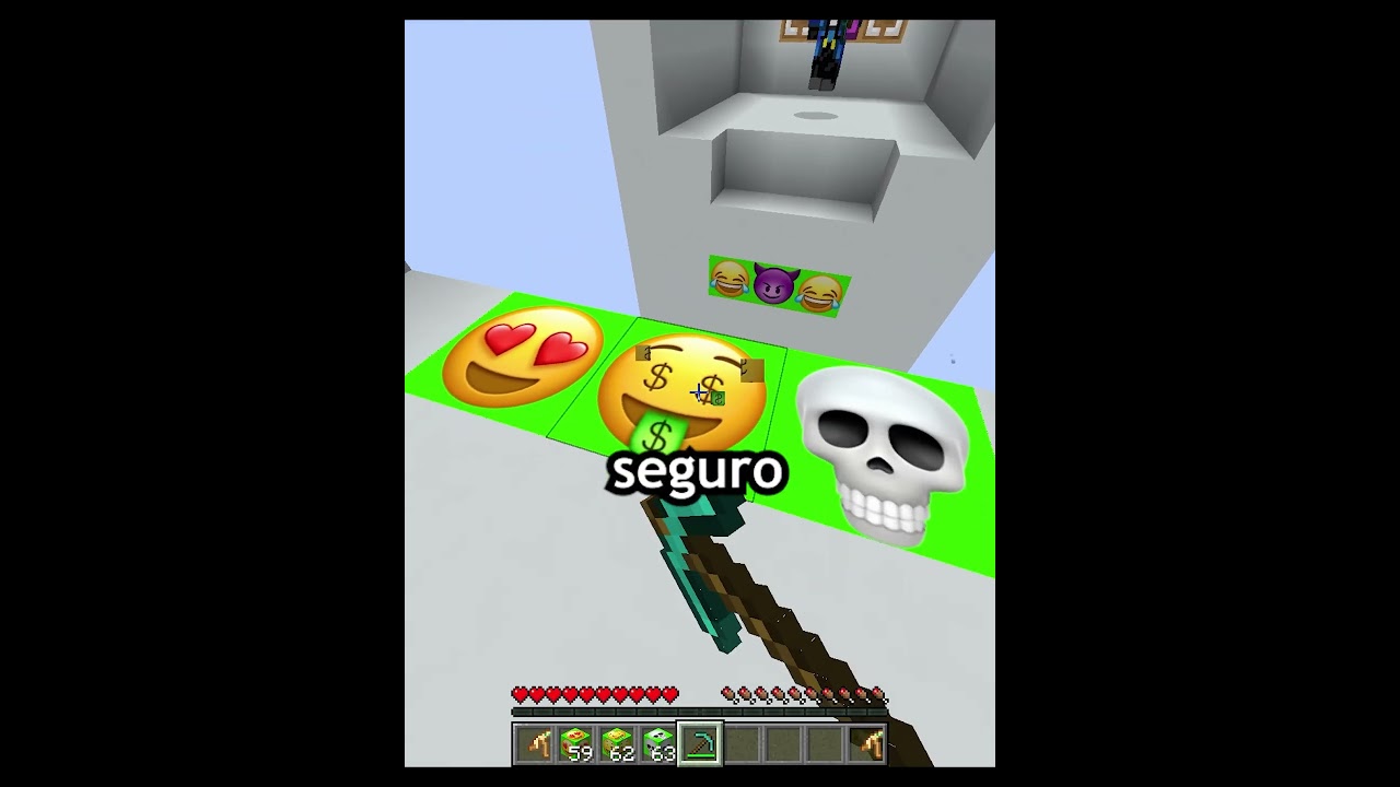 ADIVINA el EMOJI en MINECRAFT ⚠️​💀​☠️​ #español #minecraft