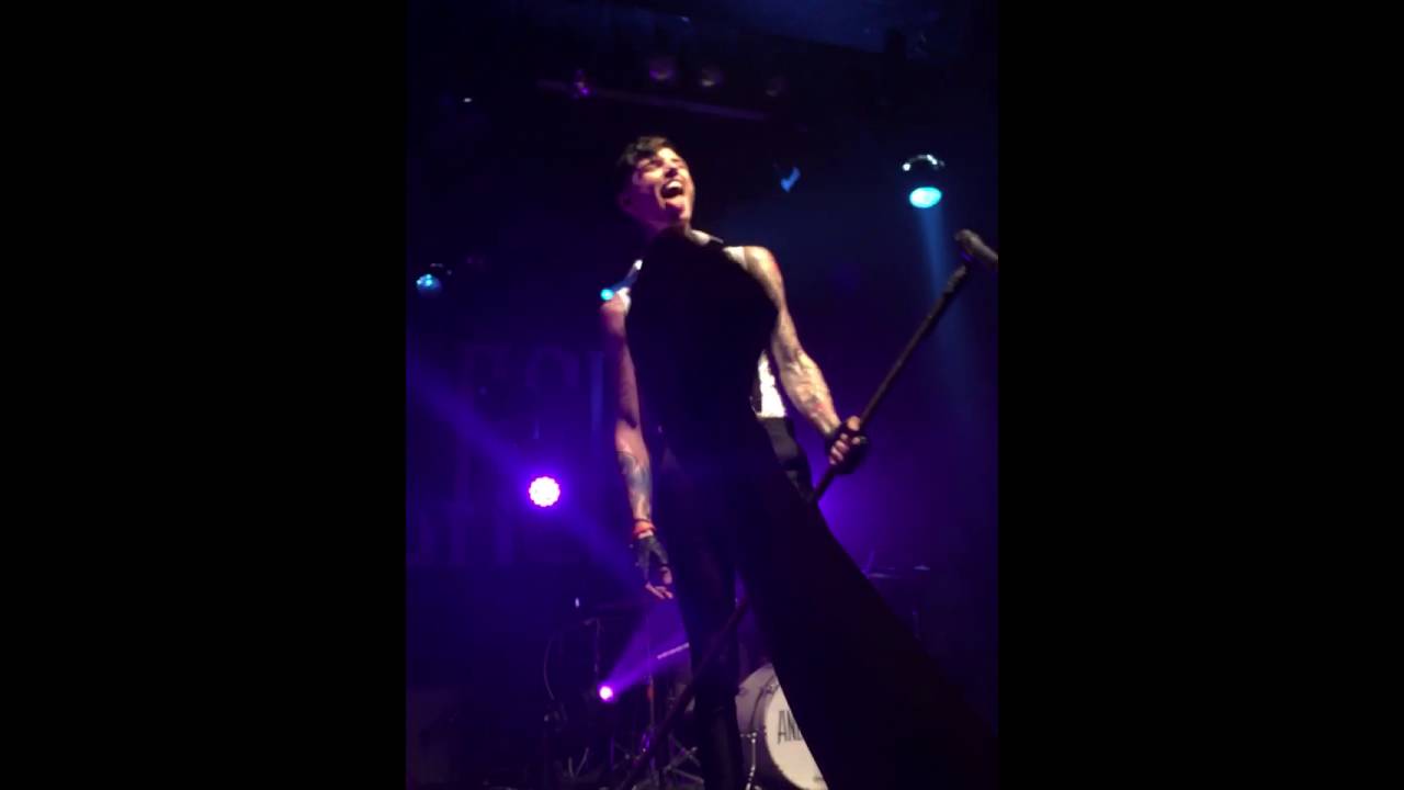 We Don't Have To Dance - Andy Black live at the El Rey Theatre