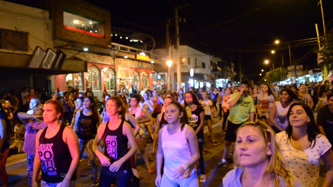 MATILDE LINA - ERIKA KLAPP ZUMBA ZIN