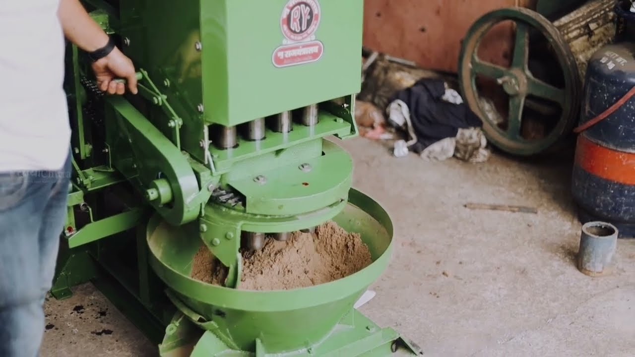 MARCHI KANDAP MACHIN KOLHAPUR . CHILLI POUNDING, KHARA KUTTY,