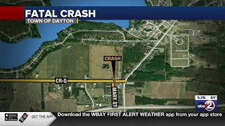 Waupaca County Sheriff’s Office investigating a fatal crash involving a pedestrian and a vehicle