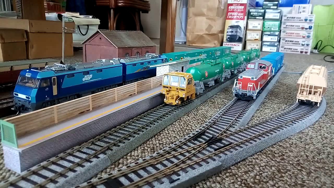 Factory Direct Trains製HOゲージ：トラックモービル YouTube