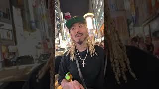 ヤクブーツはやめろゲリラで新曲披露 in 渋谷【SHOがライブ配信中！】