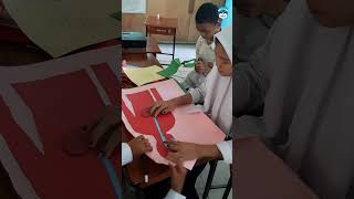 Membuat Poster Sistem Pencernaan Manusia