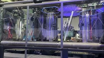 injection stack mold