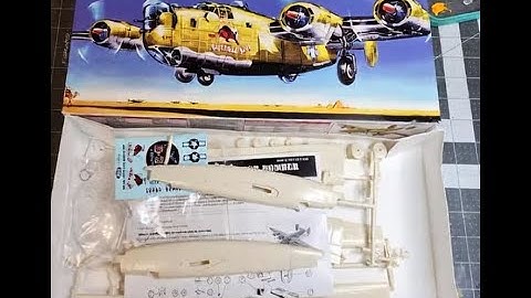 Building the Legendary B-24J Liberator from Atlantis – Part 1 Begins!