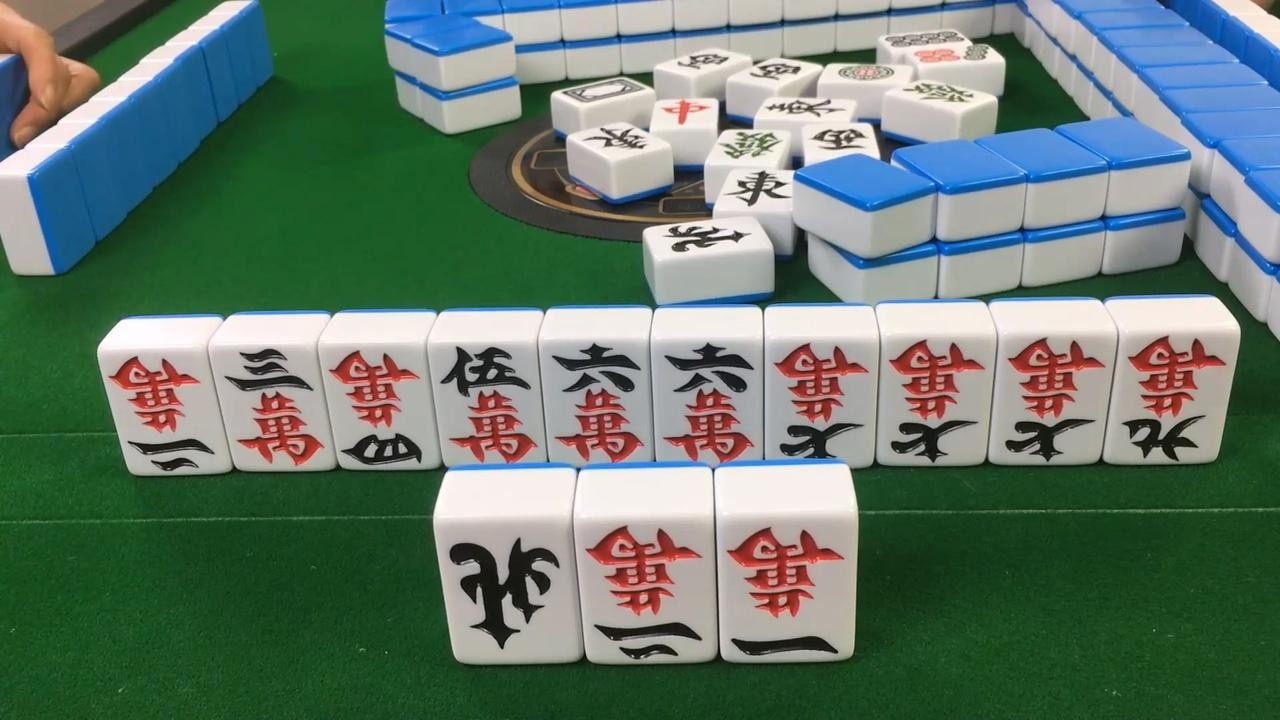 一手好牌玩的稀碎，白白浪费这副好牌，越看越可惜