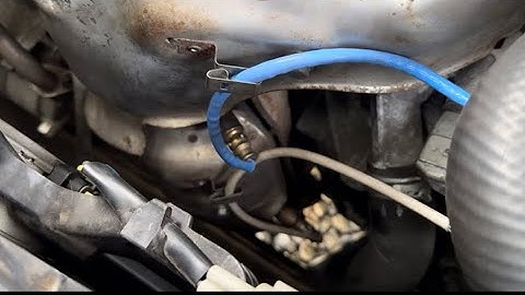 Vervanging van de bovenste en onderste zuurstofsensor voor de Nissan Rogue/X Trail