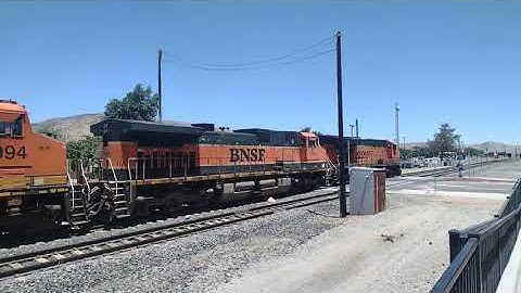 EB BNSF Domestic Intermodal Train At Tehachapi Ca! #bigbossrailfanner