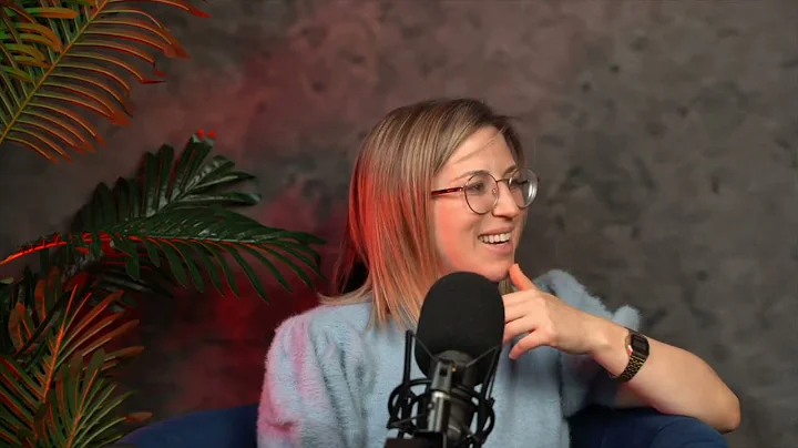 Yiddish adaptation of ‘Let it Snow’ for Chanukah performed by Yossi Desser