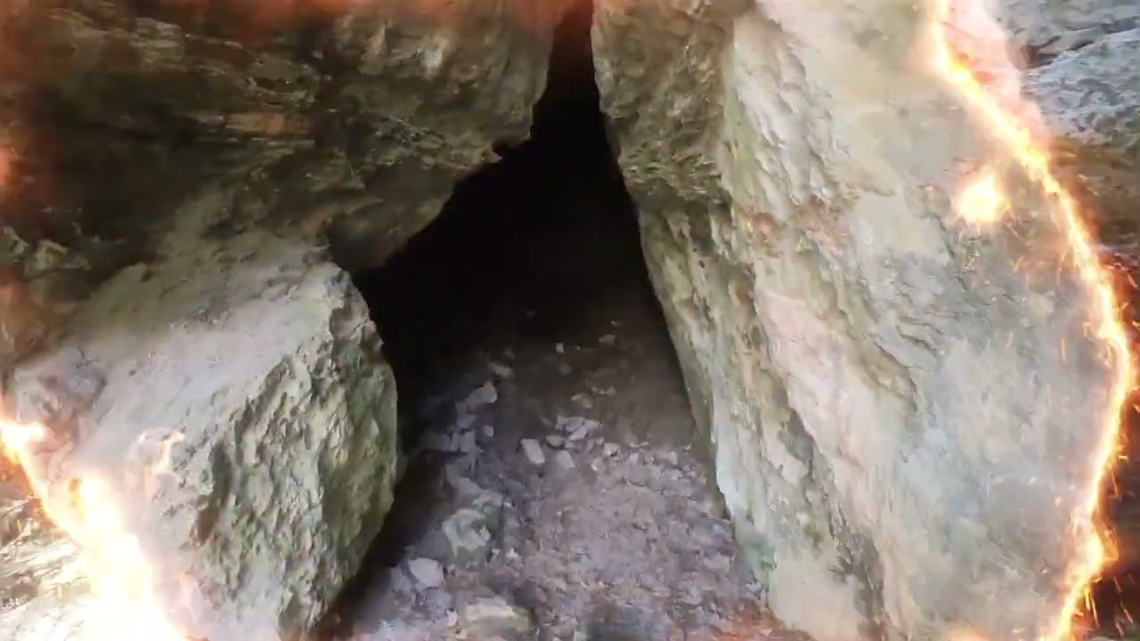 Mount Parnitha (Athens) : Cave of Pan circular hike (Greece)