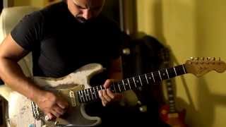 Pink Floyd - Another Brick In The Wall Solo Cover - Stratocaster vs Les Paul P90 chords