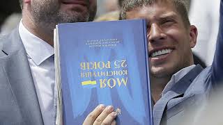 25 років Конституції: міфи та реальність