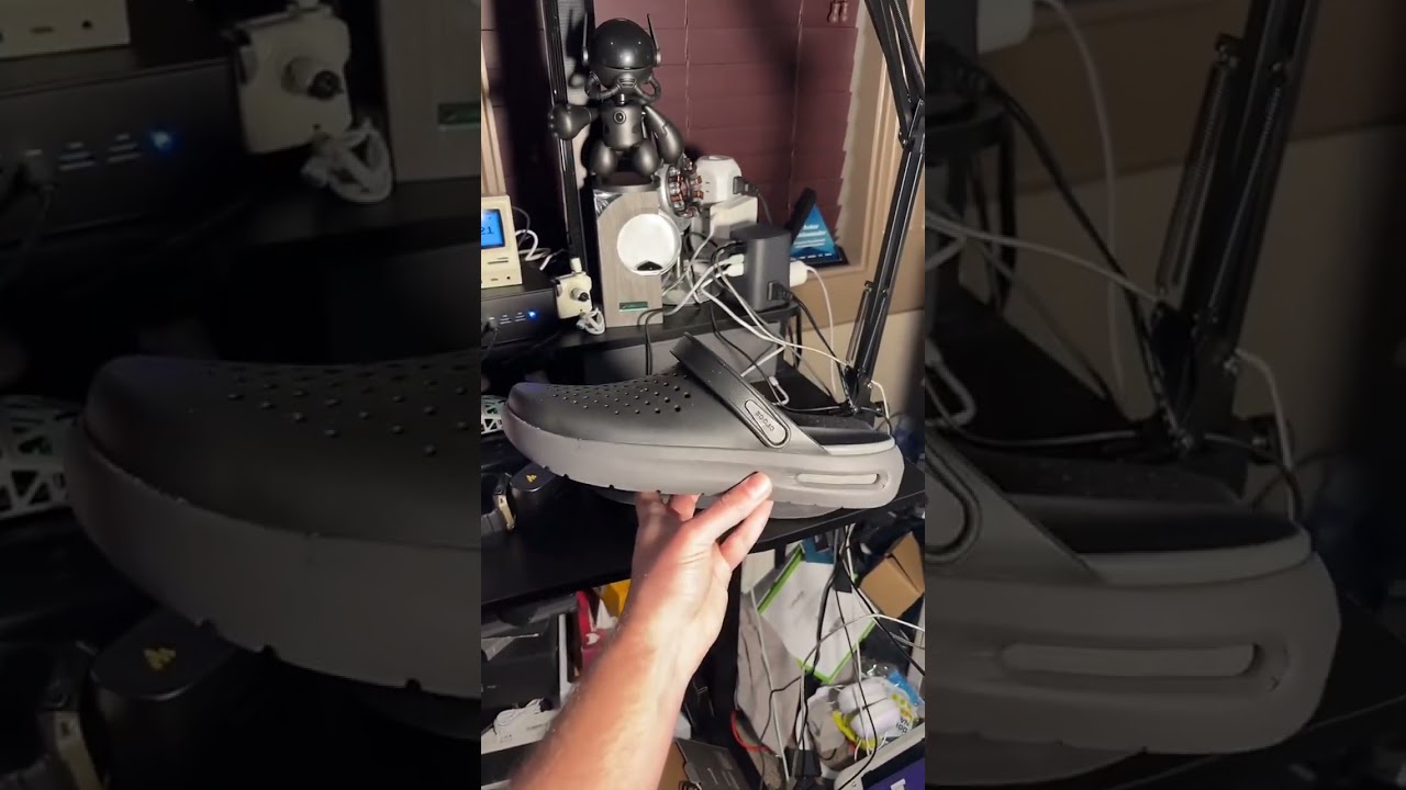 These aren’t your *average* Crocs! The **InMotion Clog** combines *LiteRide™ foam + Free Feel Tech*