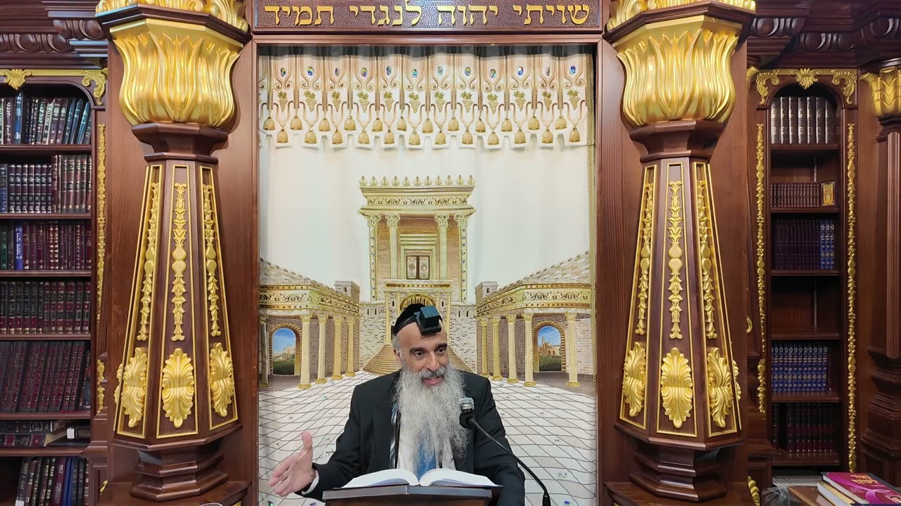 הרב מאיר דוד שמואלי - סימן קפ"ג • המברך איך יתנהג בכוס של ברכת המזון