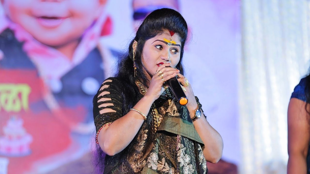 😍💃सध्या Instagram वर खुप धुमाकूळ घालत असलेलं गाणं 😍💃 कोमल पाटोळे Komal Patole