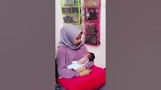 ibu jilbab breastfeeding consultation||konseling pertama